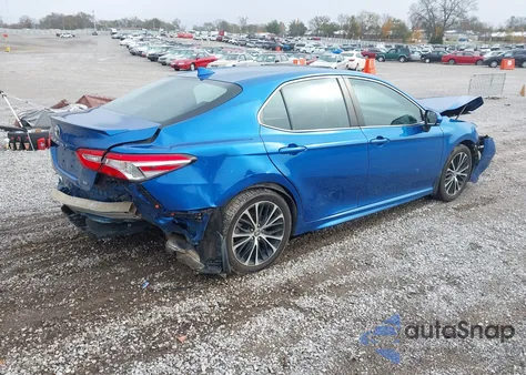 2020 Toyota Camry Se z USA, uszkodzony, nr VIN 4T1G11AK8LU372101